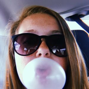 Meet your Posher, Kaitlyn